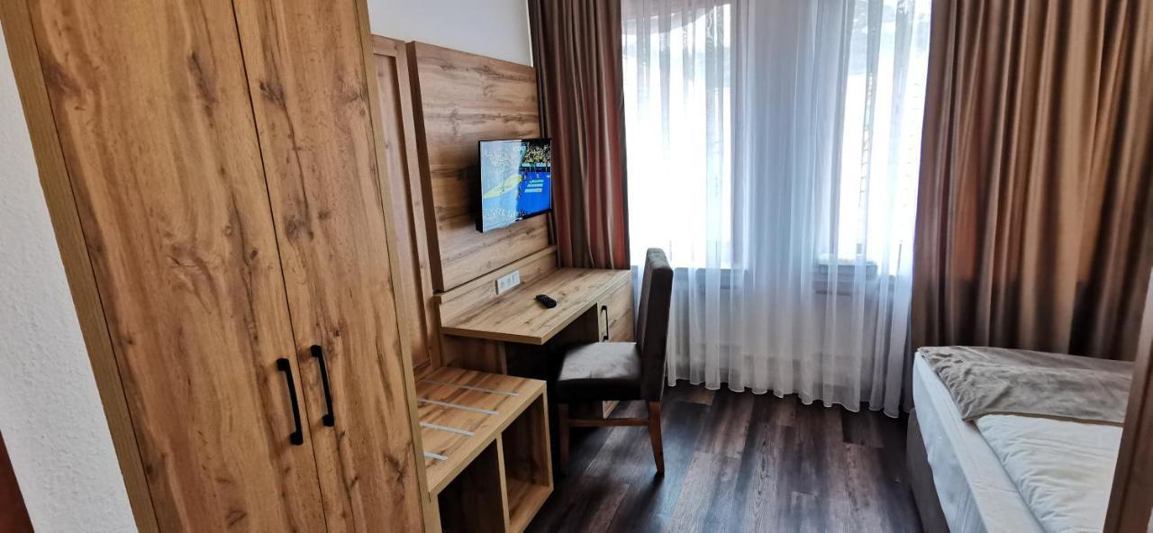 Heidehotel Soltauer Hof Екстериор снимка