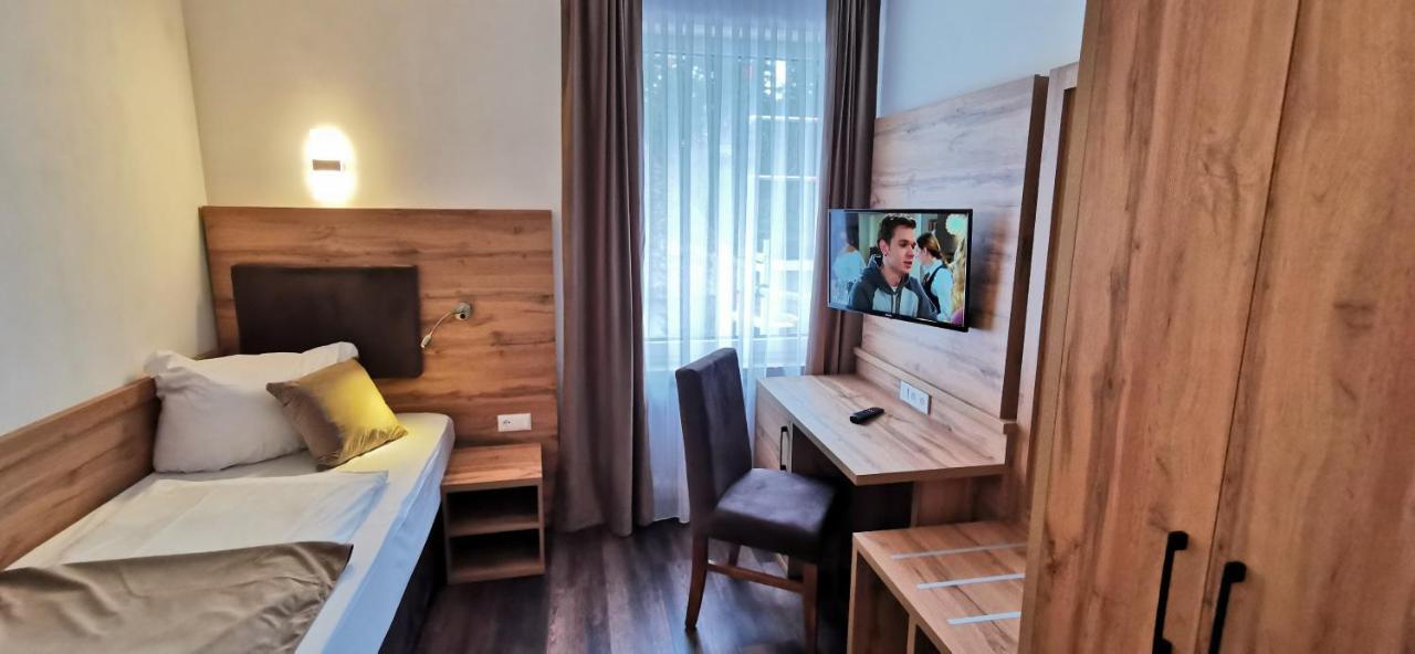 Heidehotel Soltauer Hof Екстериор снимка