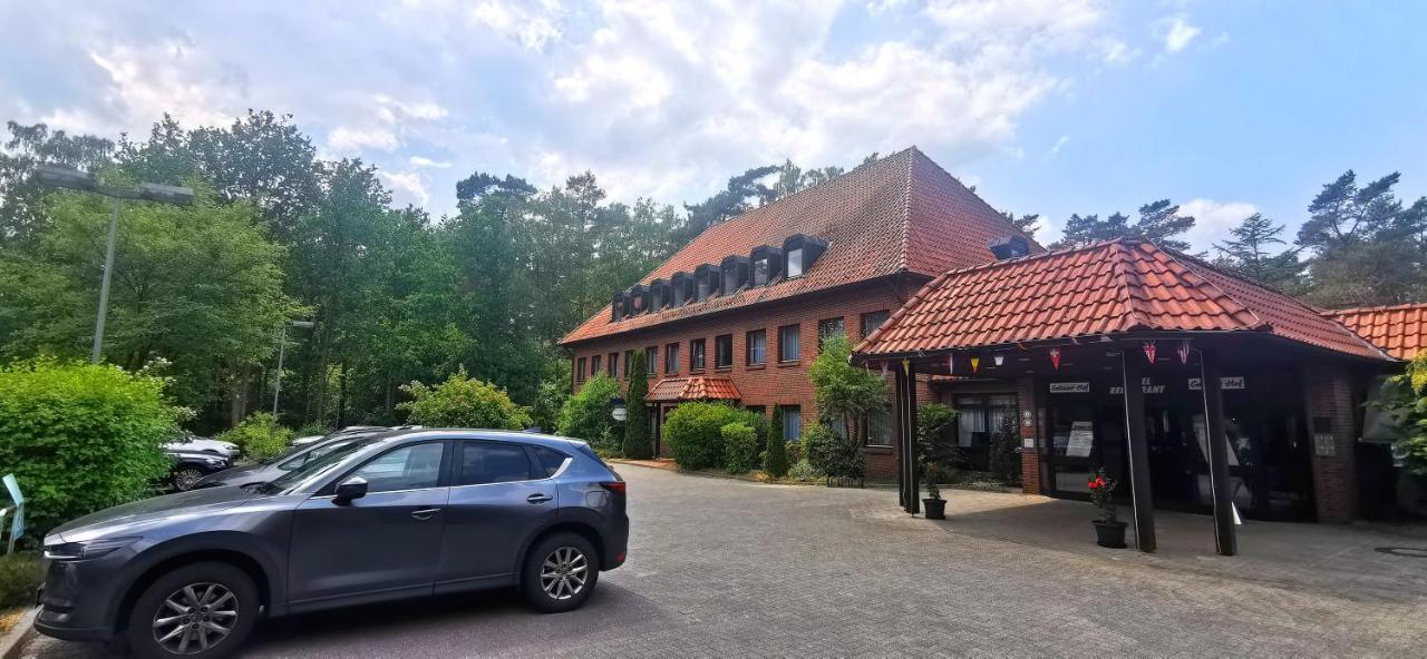 Heidehotel Soltauer Hof Екстериор снимка