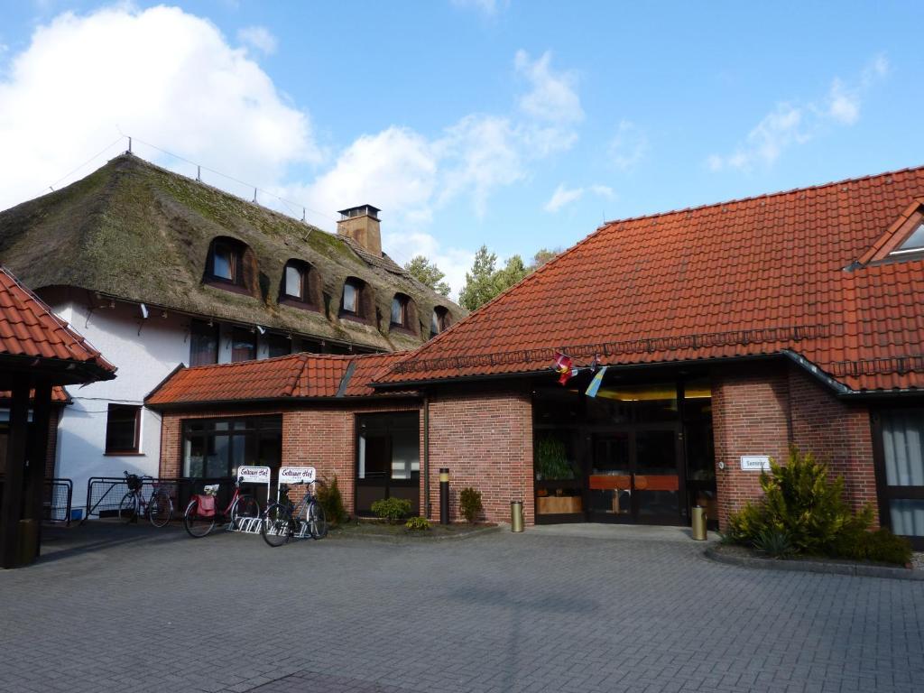 Heidehotel Soltauer Hof Екстериор снимка